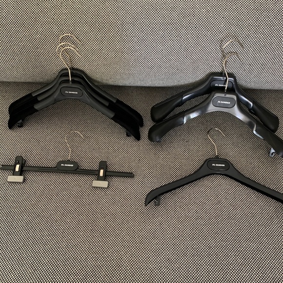 SEVEN Jill Sander hangers - Picture 1 of 5